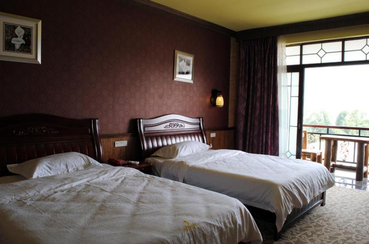 Yangshuo River Valley Resort Hotel Room photo